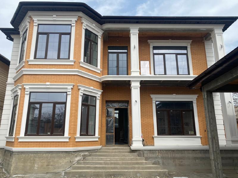 Грозный, ул. Декабристов