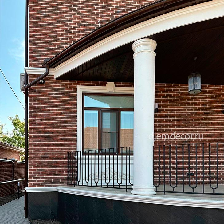 Колонны на фасаде