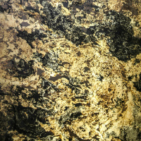Каменный шпон Translucent Rustique (Рустик) 122х61см (0,74 м.кв) Сланец